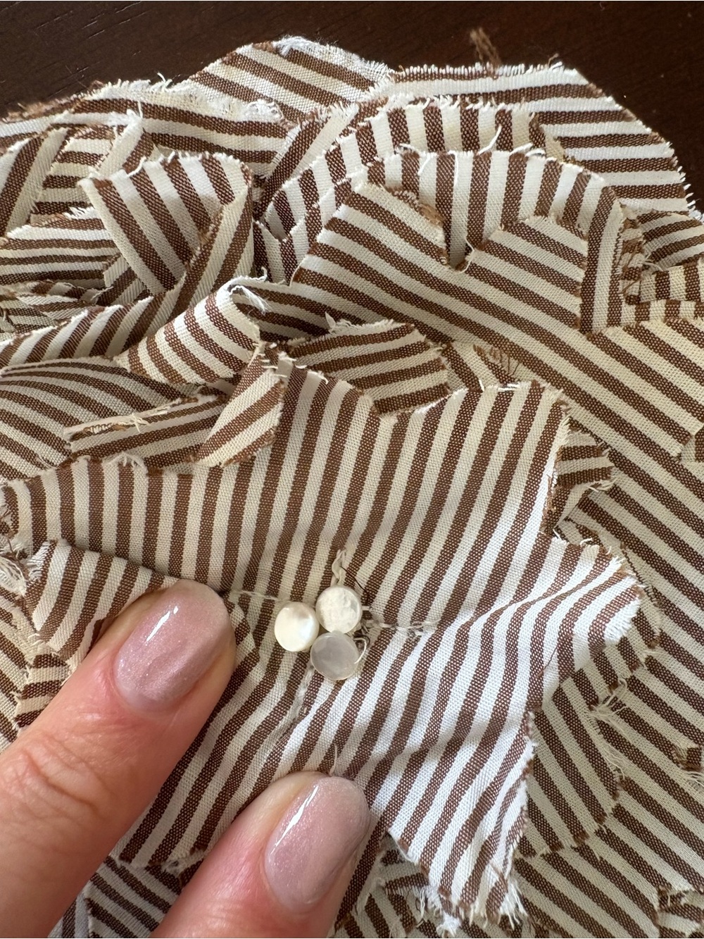 Pearl Trio Brooch in Cream & Brown